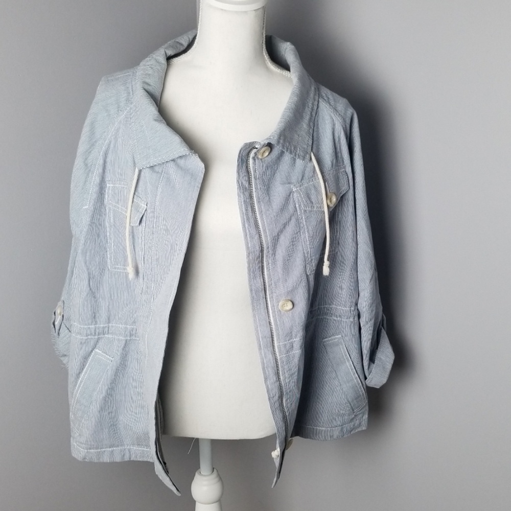 Gap Lightweight Jacket - image 1